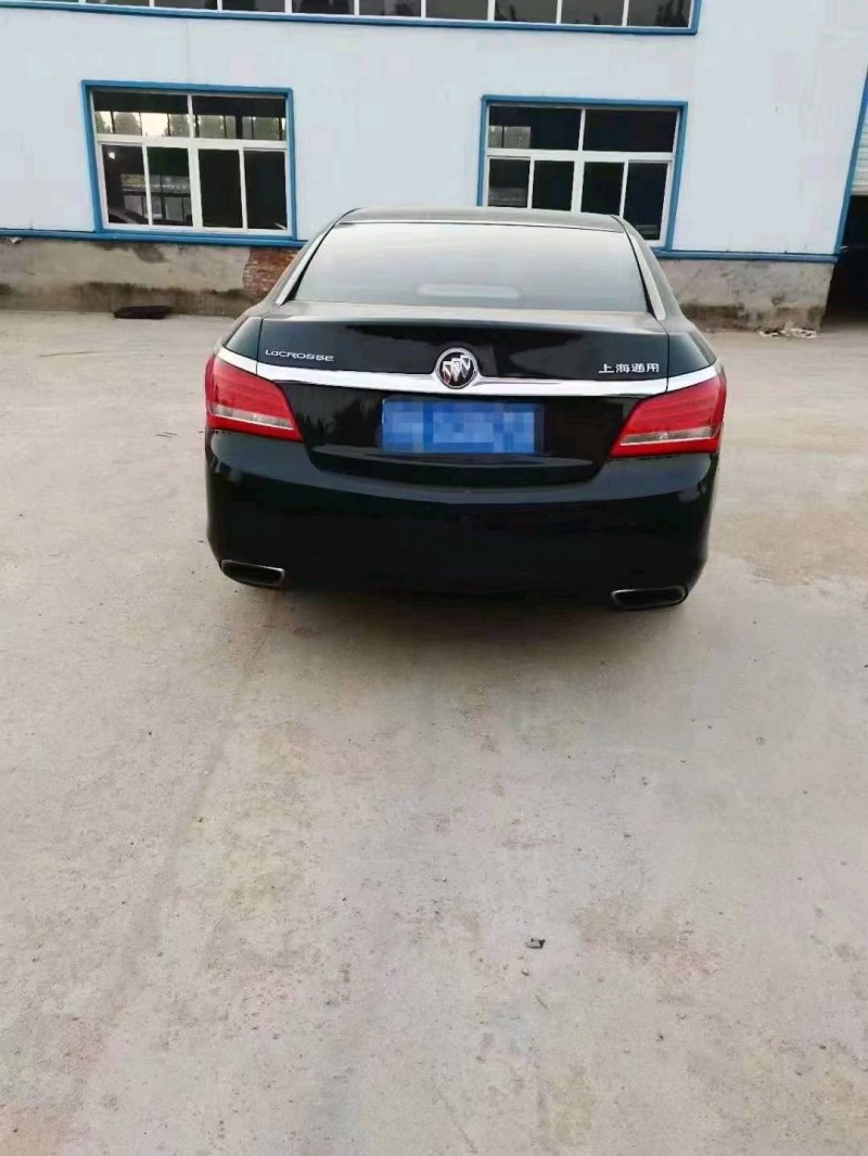 枣庄15年别克君越7