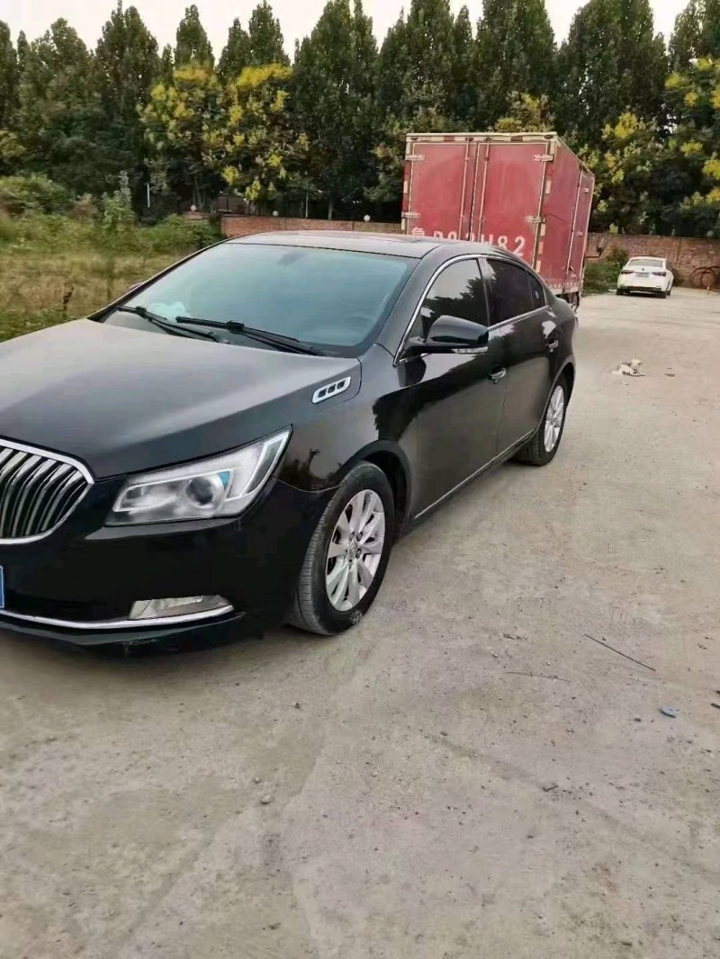 枣庄15年别克君越5