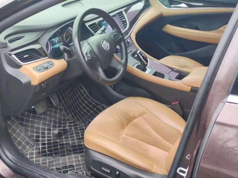 邯郸16年别克君越5