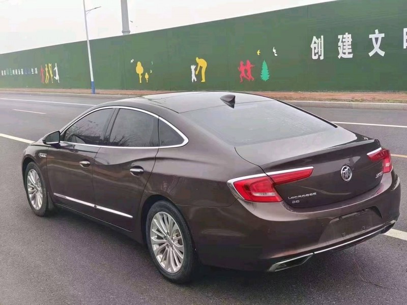 邯郸16年别克君越7