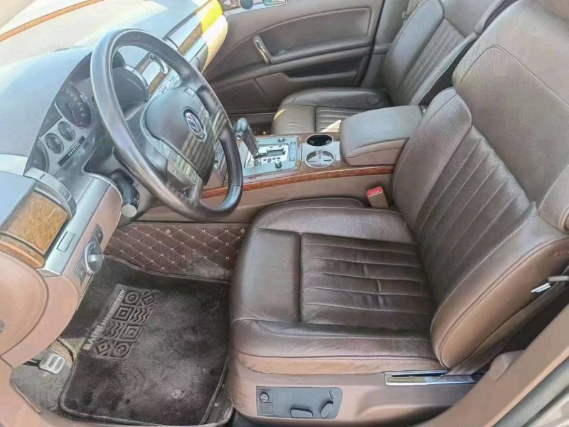 邯郸13年大众辉腾6