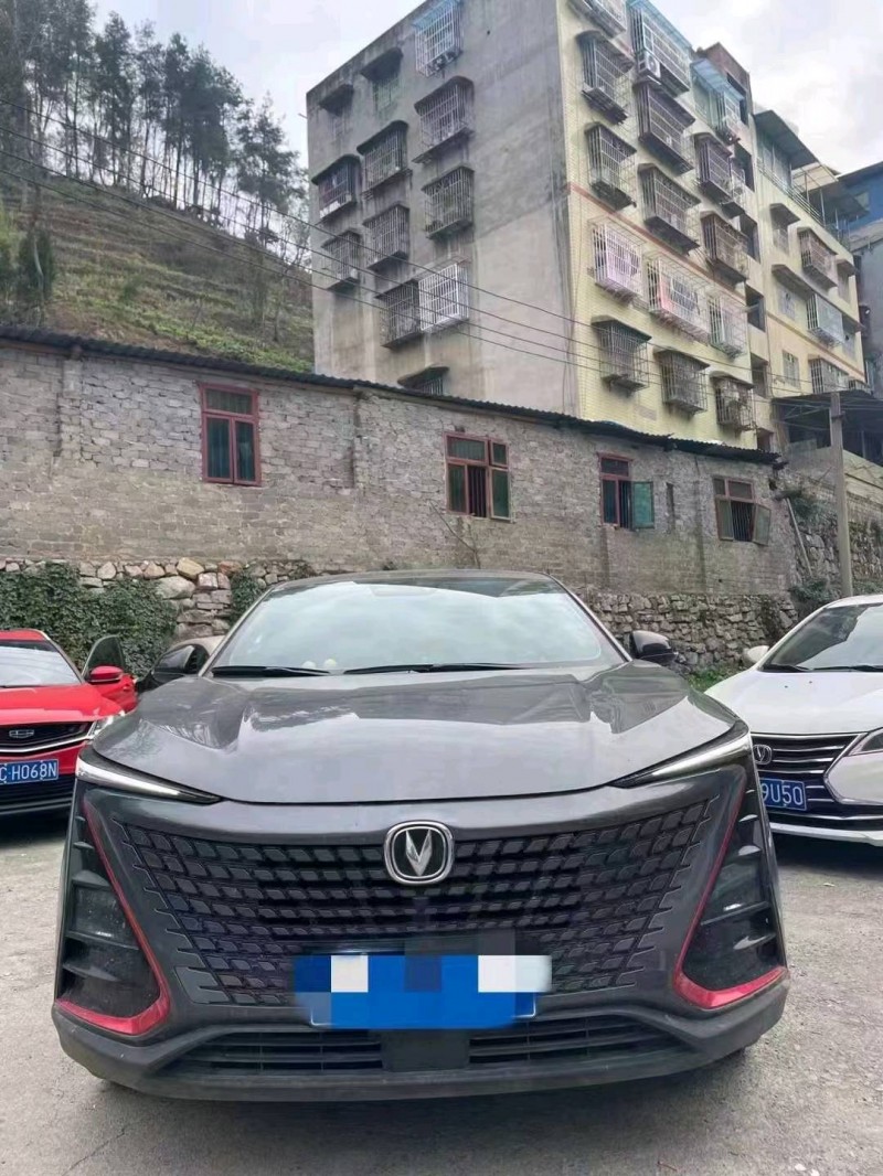 邯鄲21年長安汽車UNI1