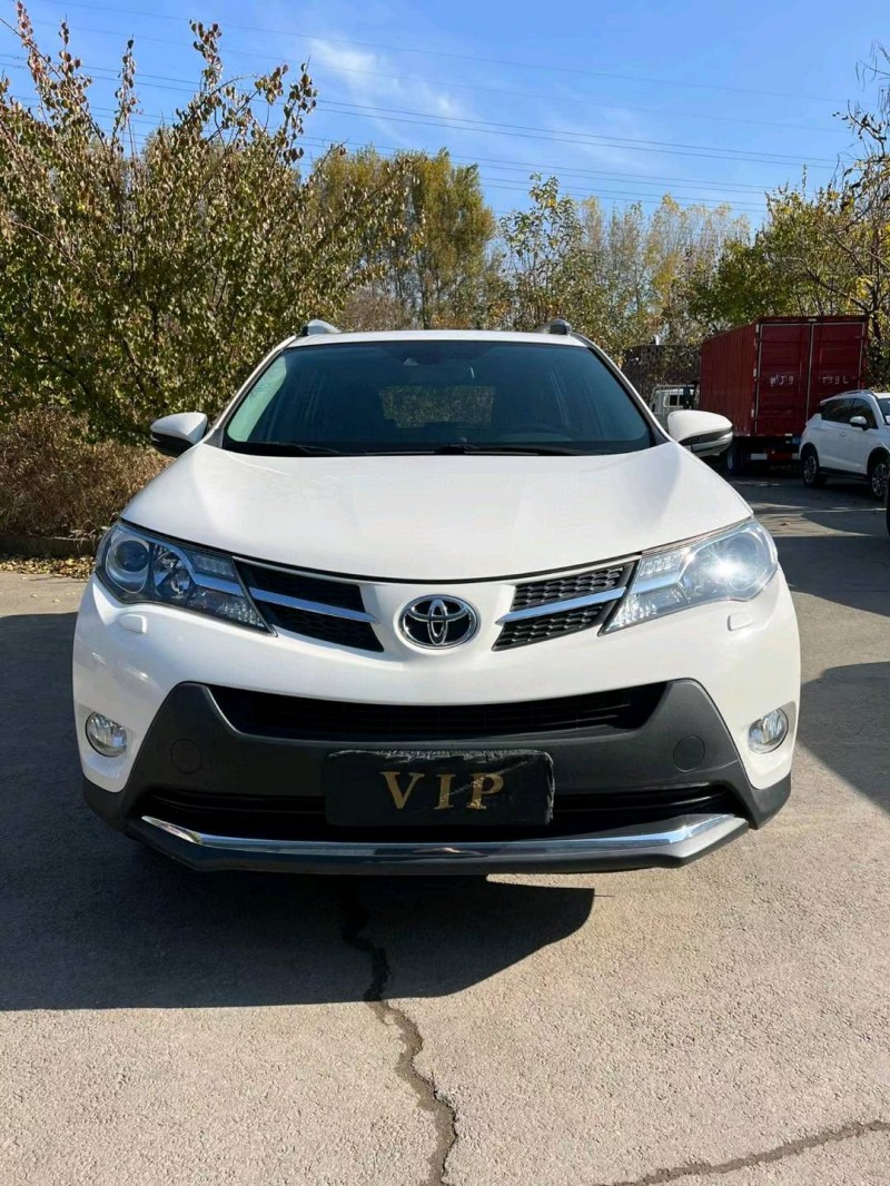 沈阳14年丰田RAV41