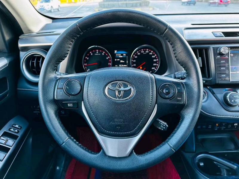 沈阳17年丰田RAV45