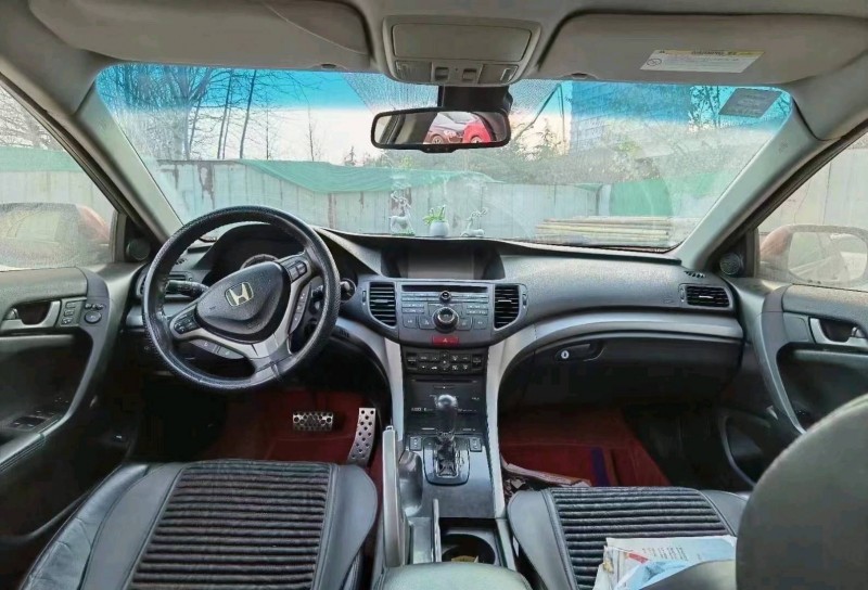 枣庄10年本田思铂睿3