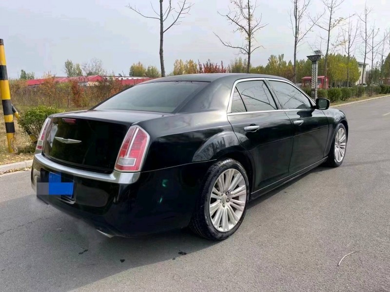 枣庄16年克莱斯勒300C3