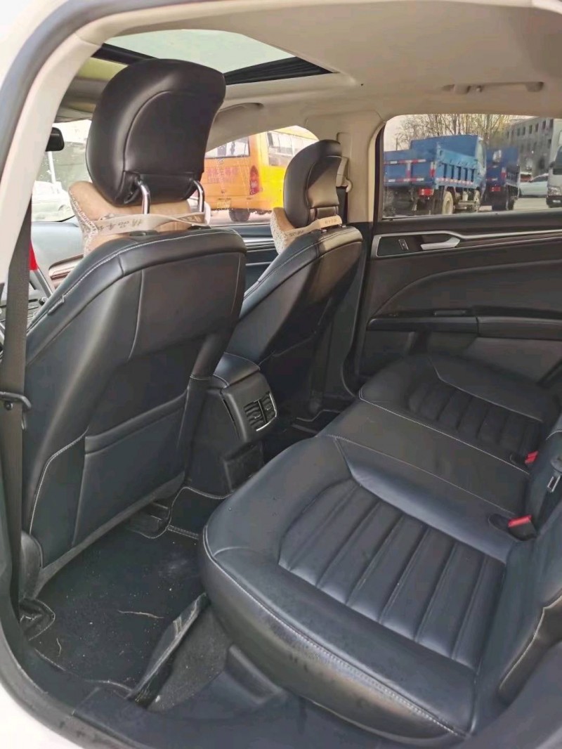 北京17年福特蒙迪欧3