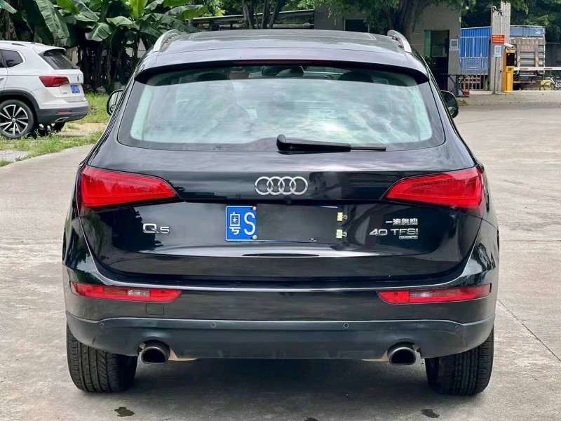 嘉兴15年奥迪Q58