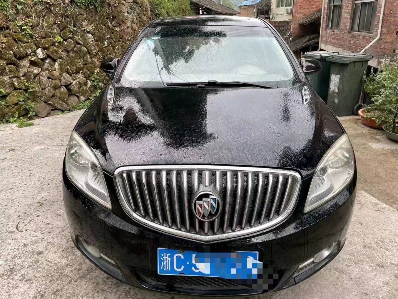 徐州14年别克英朗1