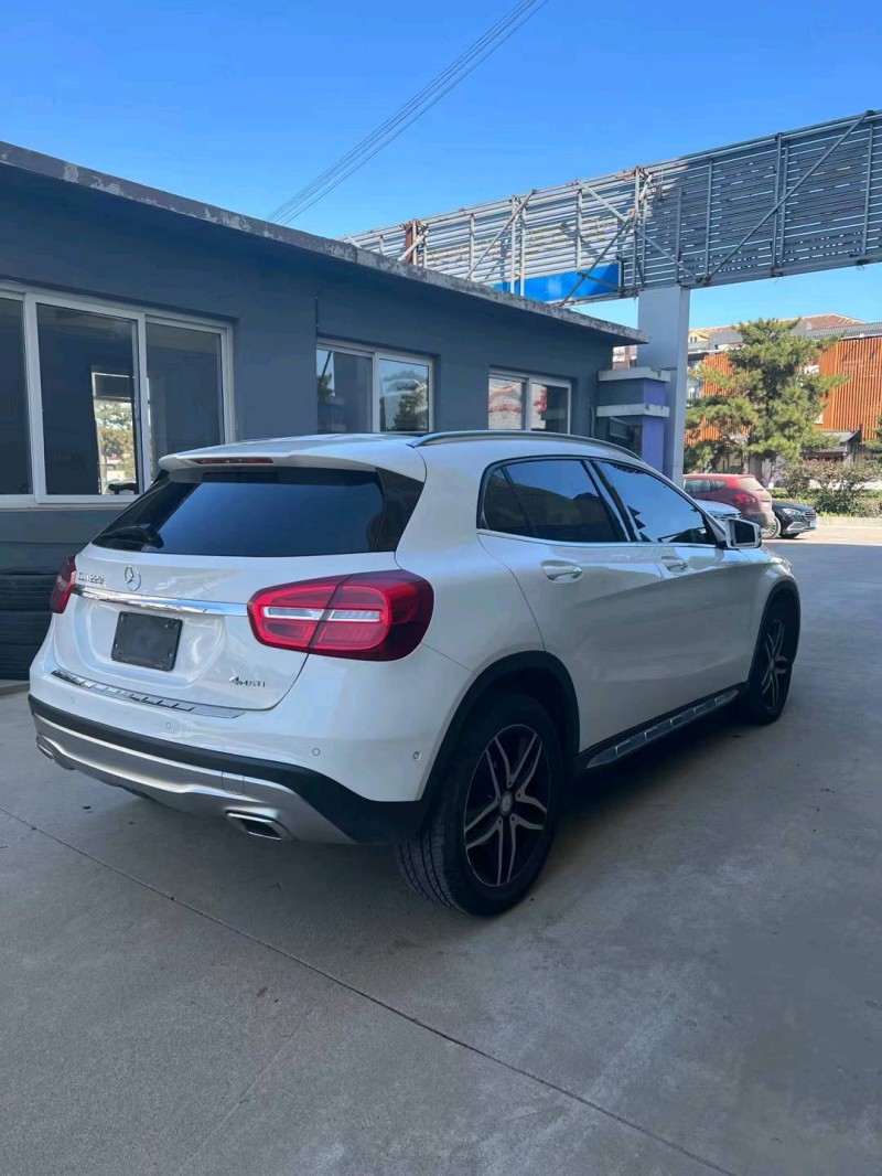 邯郸16年奔驰GLA4