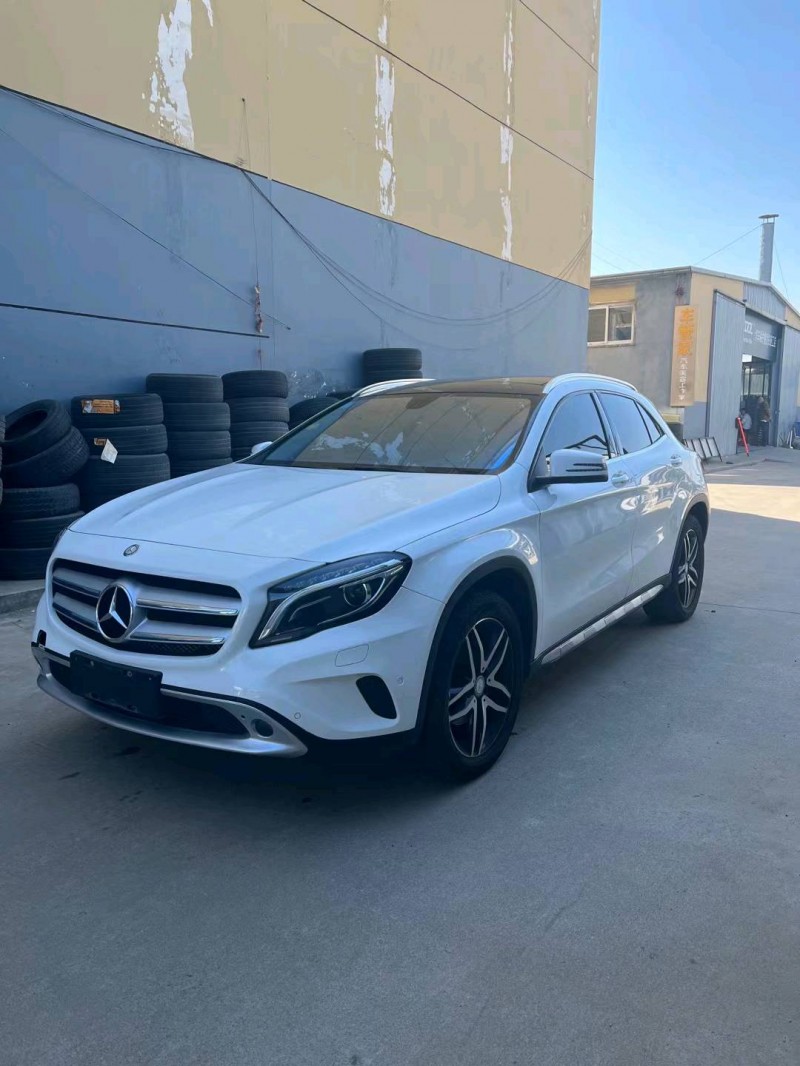 邯郸16年奔驰GLA8