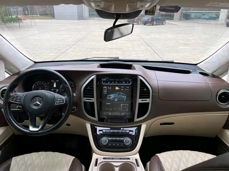 盐城17年奔驰威霆4