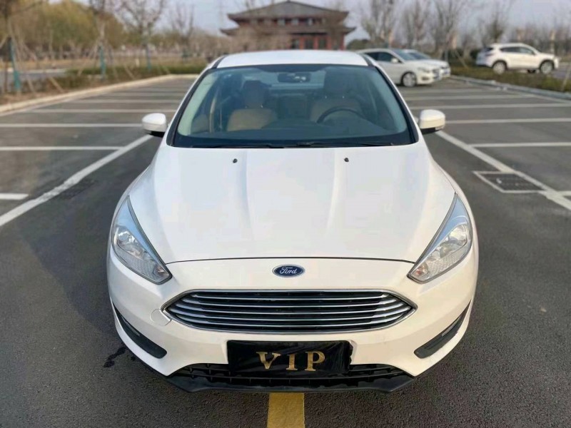 徐州17年福特福克斯1