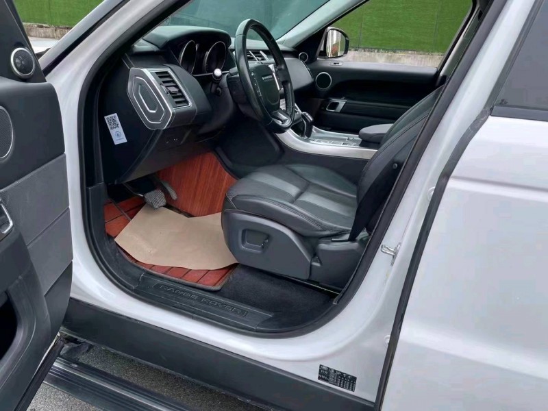 宜昌17年路虎揽胜运动7