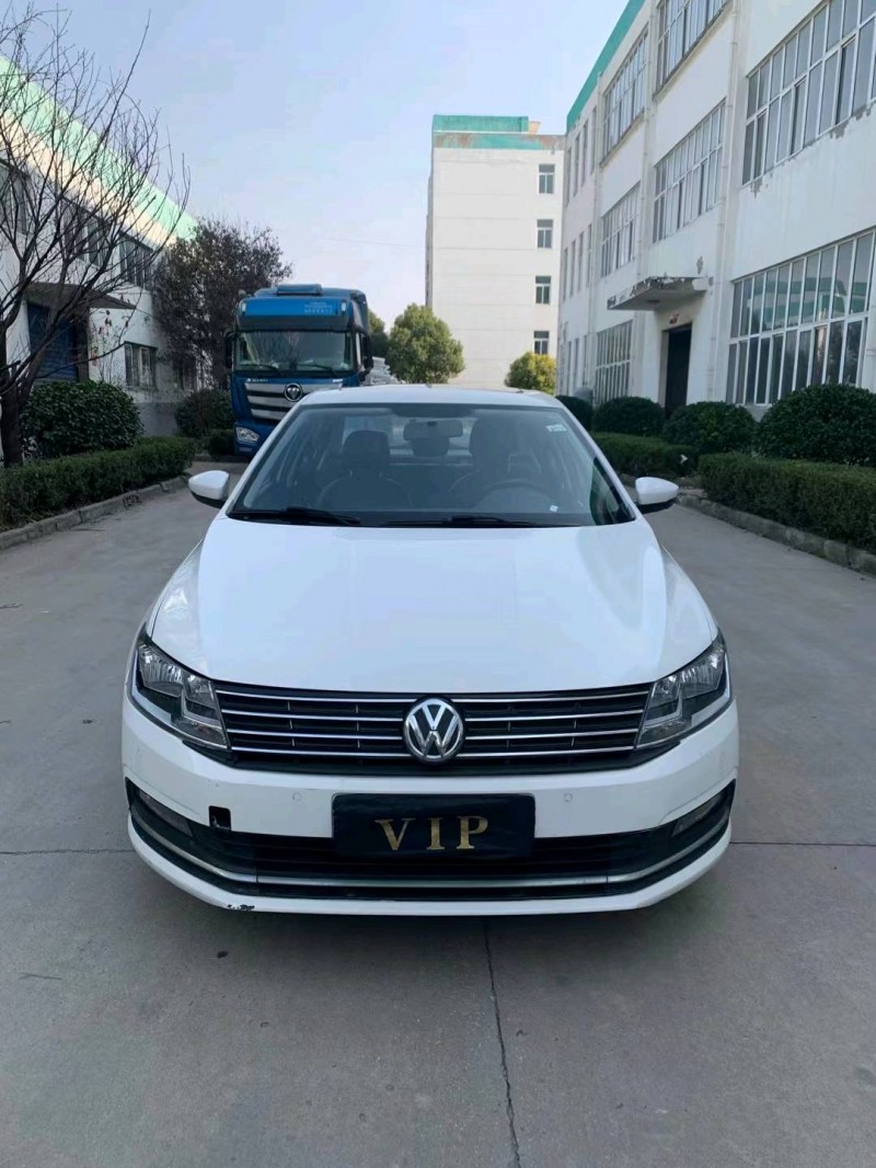 徐州17年大众朗逸9