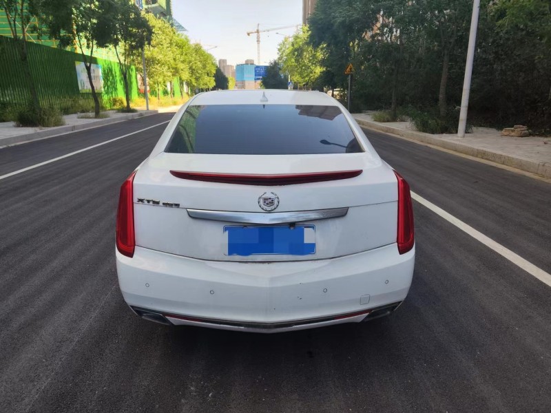 徐州15年凯迪拉克XTS9