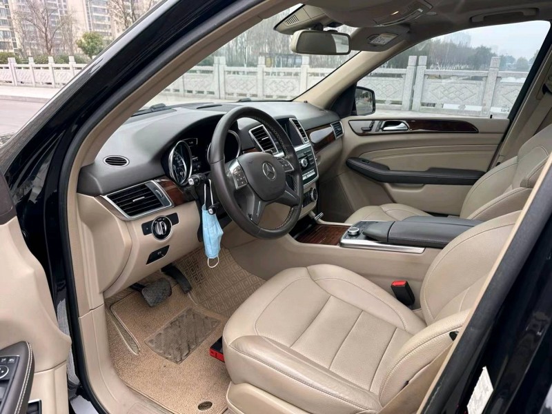 徐州14年奔驰ML9