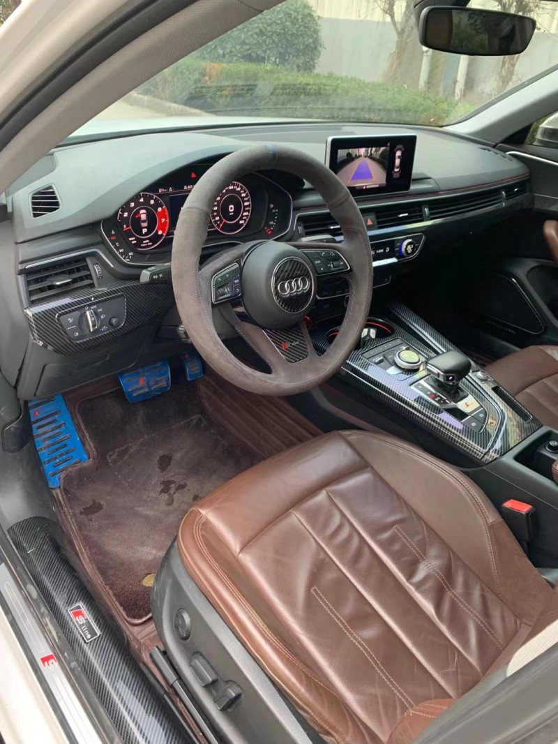 徐州19年奥迪A4L4