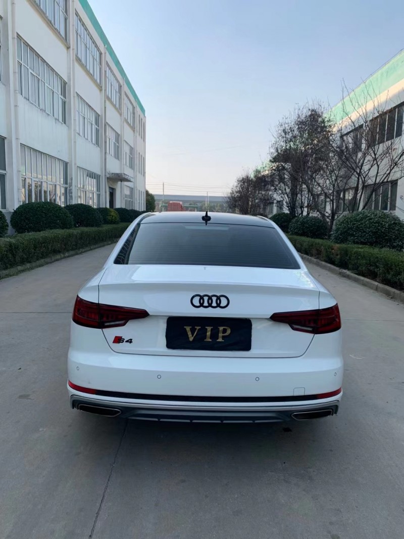 徐州19年奥迪A4L9