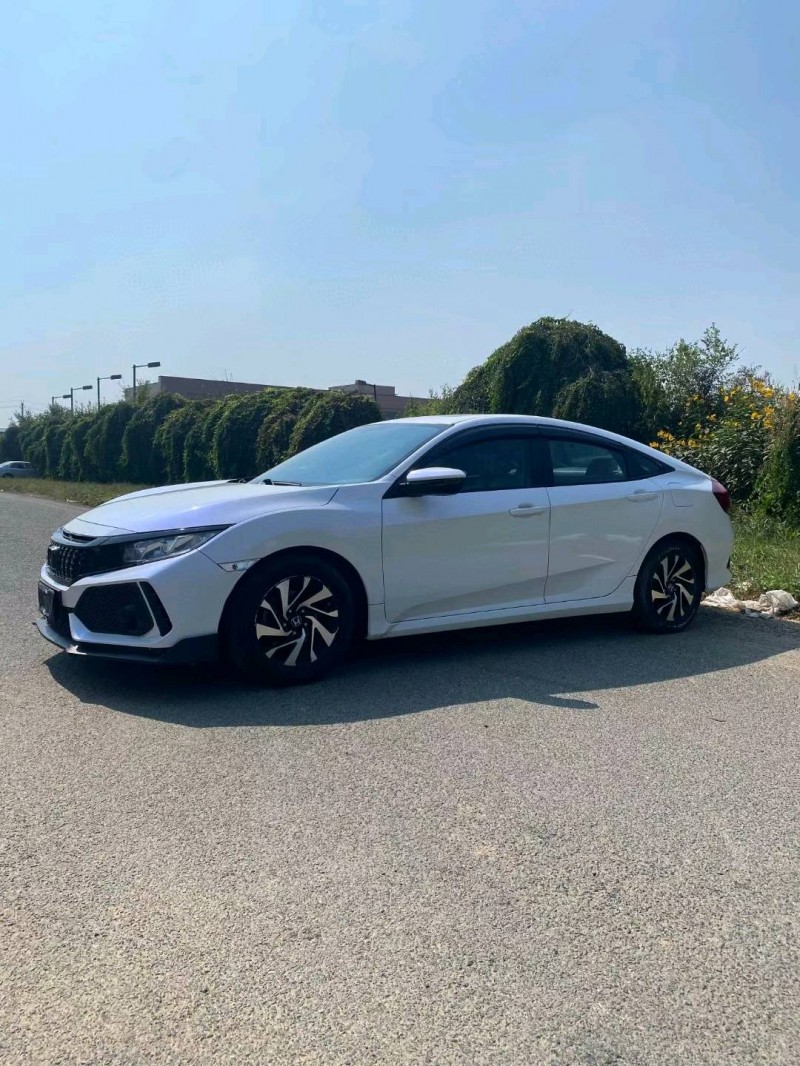 沈阳16年本田思域3