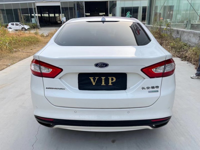 济南15年福特蒙迪欧5