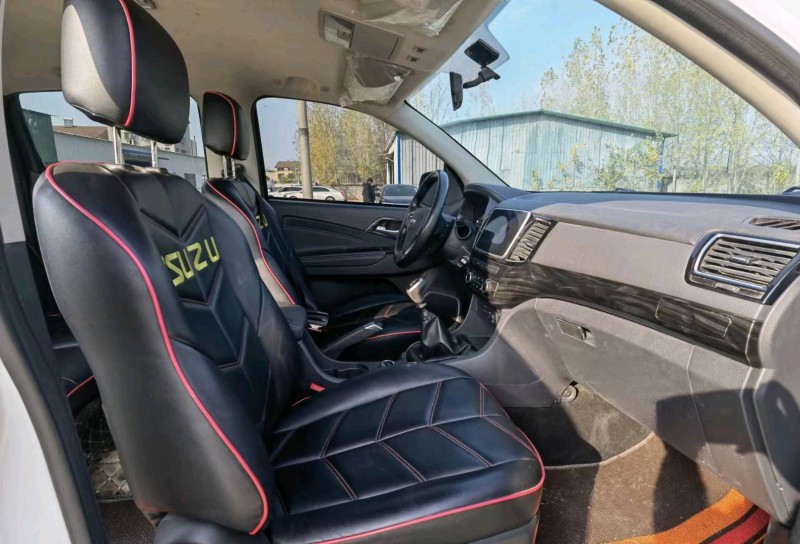 北京21年五十铃皮卡6