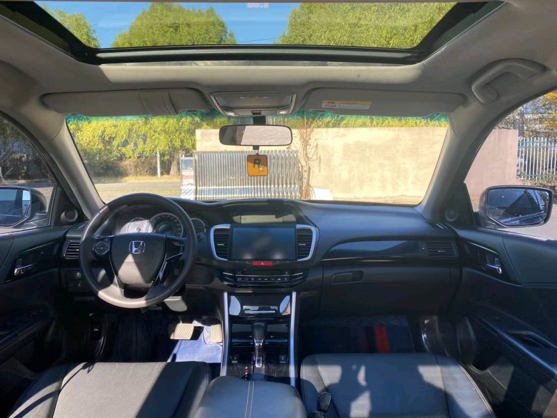 沈阳18年本田雅阁6