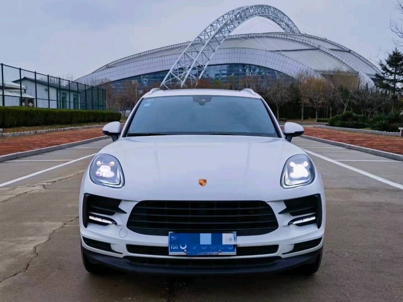 枣庄21年保时捷Macan1