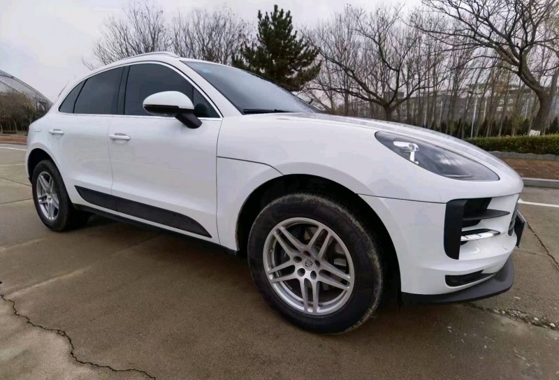 枣庄21年保时捷Macan2