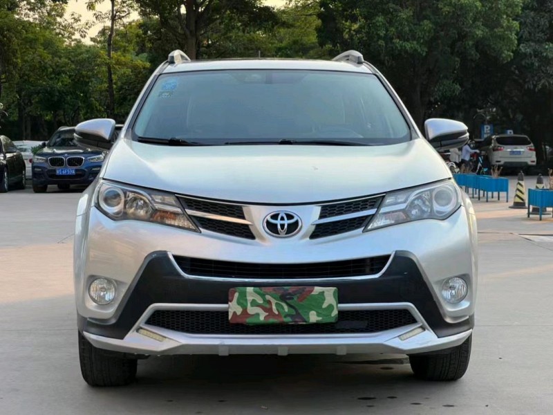 东莞15年丰田RAV41
