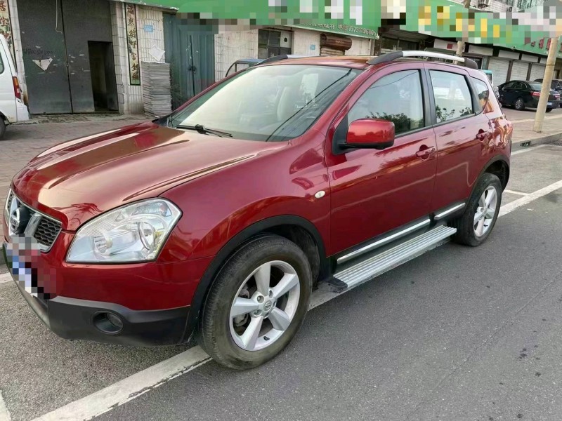 保定14年日产逍客7