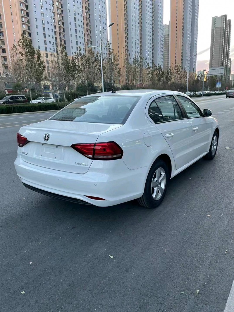 邯郸22年大众朗逸5