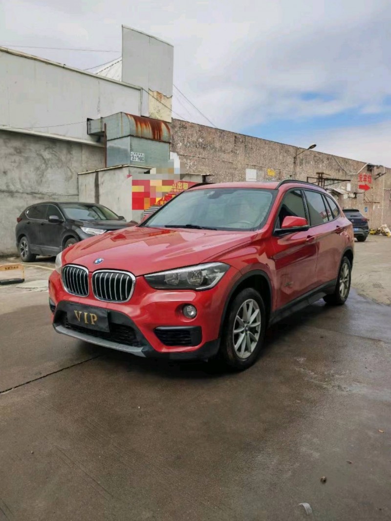 中山17年宝马X12