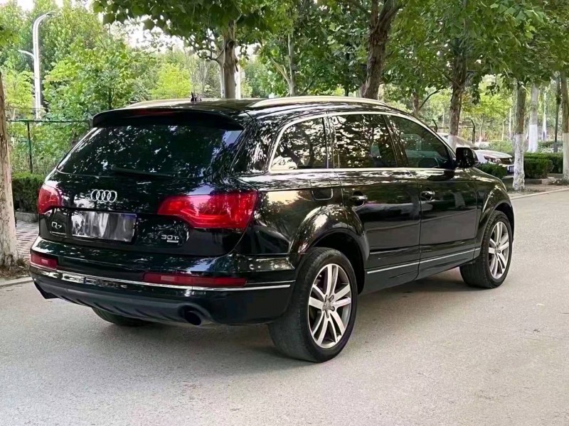 聊城11年奥迪Q78