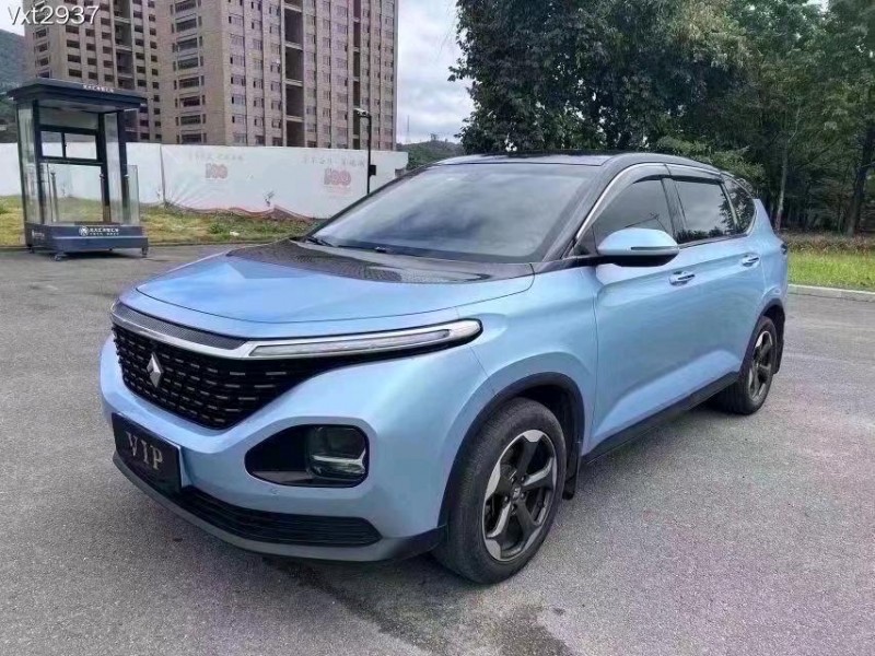 廣州21年寶駿rm52