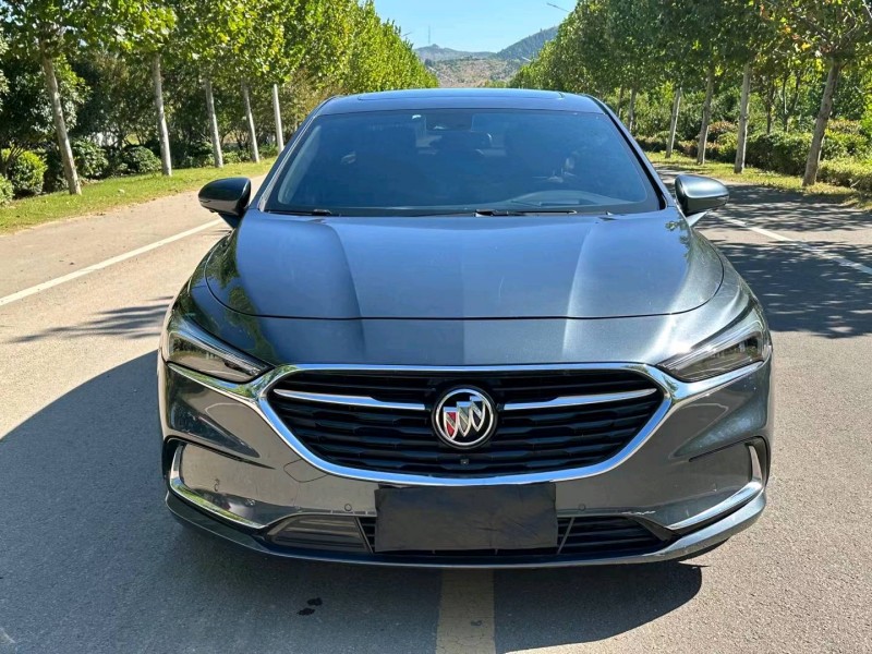 徐州19年别克君越8