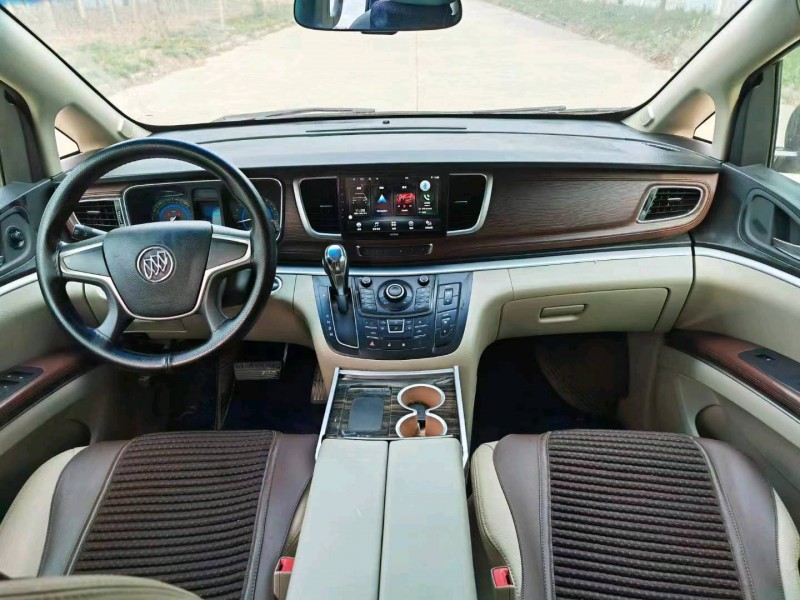 枣庄16年别克GL84