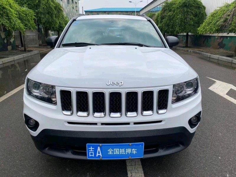 沈阳14年Jeep指南者1