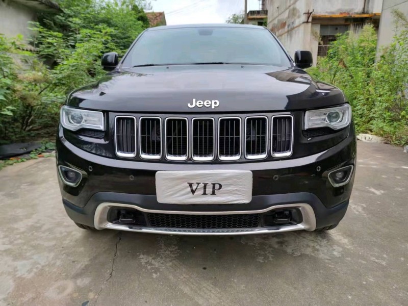 北京17年Jeep大切诺基1