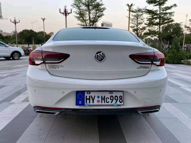 枣庄22年别克君威5