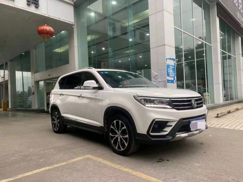重庆17年东风景逸5