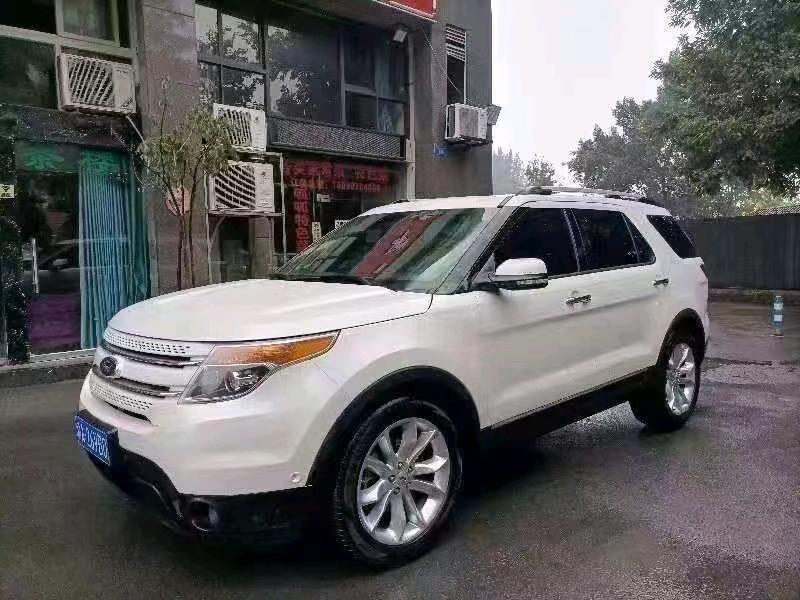 重庆15年福特探险者3