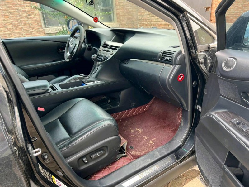 保定14年雷克萨斯RX6