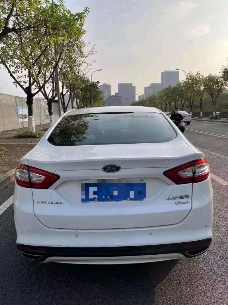重庆16年福特蒙迪欧3