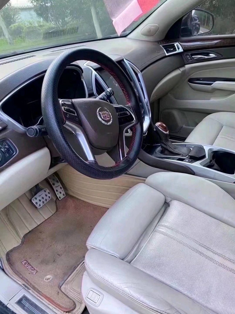 北京15年凯迪拉克SRX4