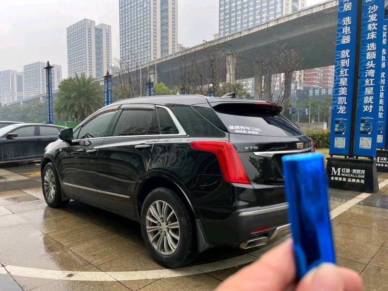 武汉16年凯迪拉克XT54