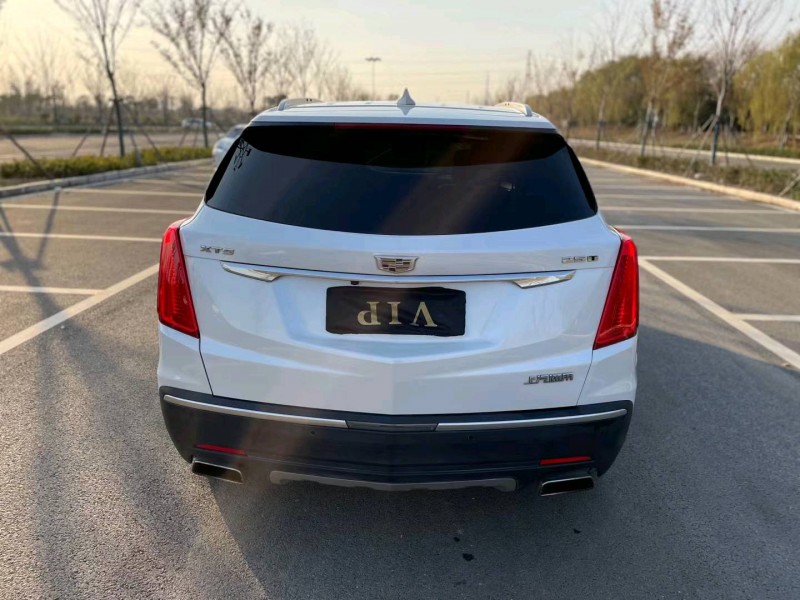 徐州17年凯迪拉克XT59