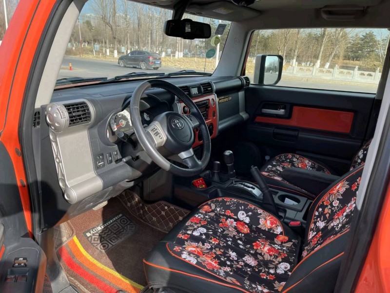 北京14年丰田兰德酷路泽4