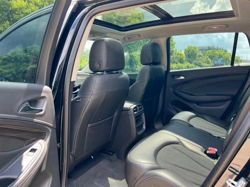 盐城21年别克昂科威7