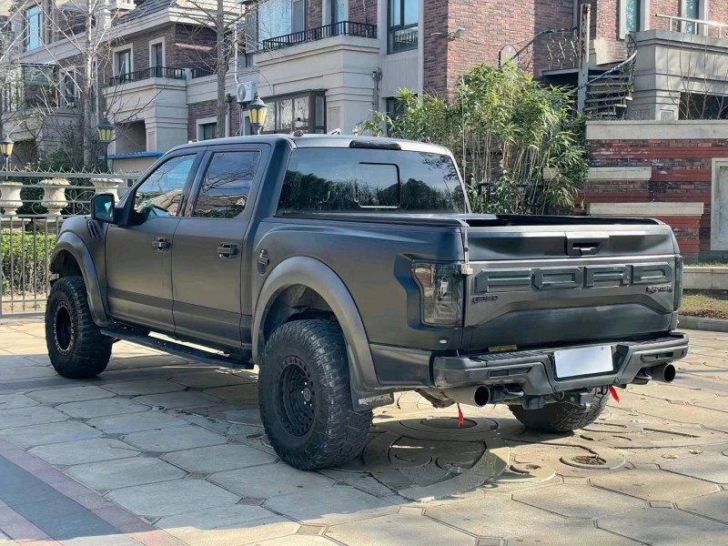 青岛19年福特猛禽8